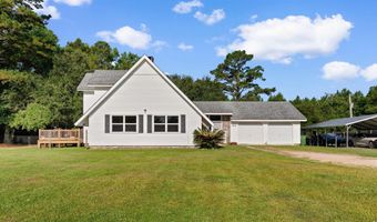 100 Carnation Dr, Andrews, SC 29510