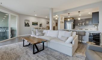 331 Olive 202, Carlsbad, CA 92008