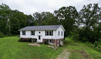 301 T Estes Rd, Beattyville, KY 41311