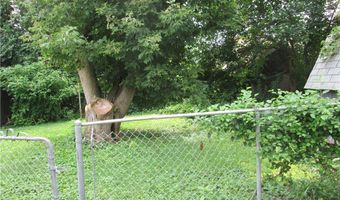 127 Maplewood Ave, Ambridge, PA 15003