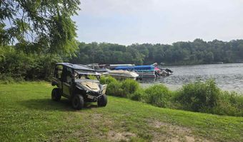 7 A7 Broken Lance, Apple River, IL 61001