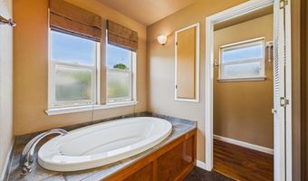 2966 Janes Creek Dr, Arcata, CA 95521