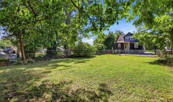 3811 WOODBINE Ave, Baltimore, MD 21207