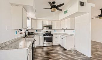 520 Arrowhead Trl 1424, Henderson, NV 89015
