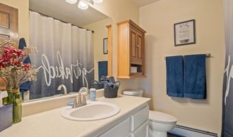 7209 HAWTHORNE Dr, Cheyenne, WY 82009