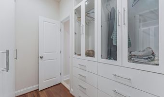 22507 BOWENS WHARF Pl, Ashburn, VA 20148