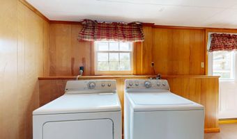 8 Fahi Pond Rd, Anson, ME 04958