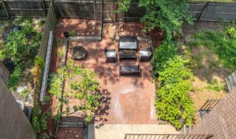 4932 SAUQUOIT Ln, Annandale, VA 22003