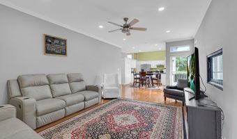 2324 Tracy Ln, Algonquin, IL 60102