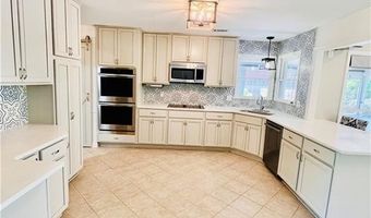 205 Kinderhill Ct, Alpharetta, GA 30004