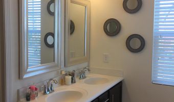 637 Briarcliff St, Apex, NC 27502