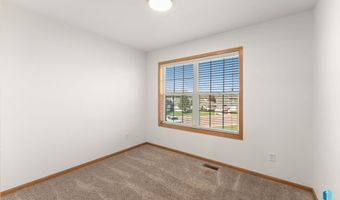 1812 S Mulberry Ave C, Brandon, SD 57005