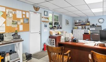 4 Chase Hill Rd, Hopkinton, RI 02804