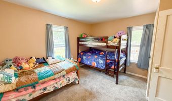 1325 EDISON St, Antigo, WI 54409