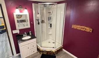 190 Pillsbury Rd, Ashby, MA 01431