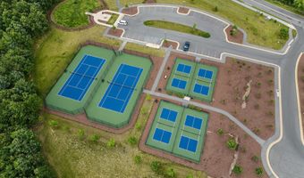 118 VICEROY Way, Lake Frederick, VA 22630