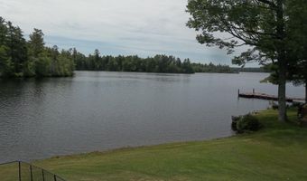 19 Chase Rd, Baileyville, ME 04694