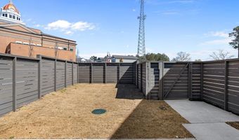 249 10th St, Auburn, GA 30011