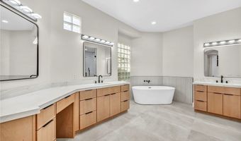 4555 Riva De Romanza St, Las Vegas, NV 89135