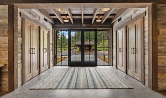 453 Chief Cliff Trl, Bigfork, MT 59911