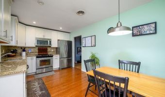 453 Cable Ave, Beachwood, NJ 08722