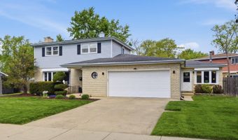 237 N Pioneer Dr, Addison, IL 60101