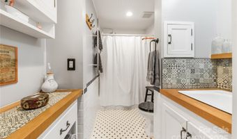23 Laurel Loop, Asheville, NC 28806