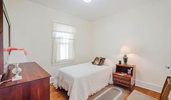 87 Hollywood Ave, Albany, NY 12208