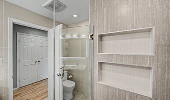 114 Claremont Dr, Albrightsville, PA 18210