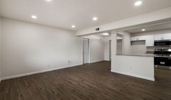 716 LA VETA Dr NE, Albuquerque, NM 87108
