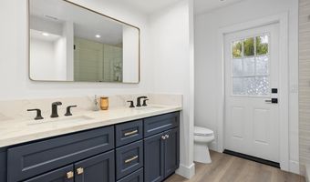2819 Unicornio St, Carlsbad, CA 92009
