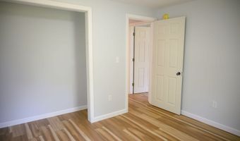 8 Woodland Ave, Standish, ME 04084