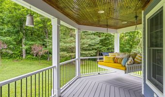 138 Litchfield Tpke, Bethany, CT 06524