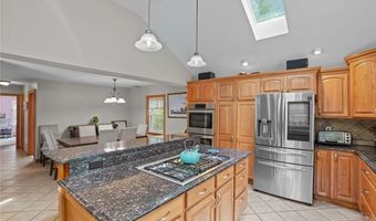 151 Old Jenckes Hill Rd, Lincoln, RI 02865