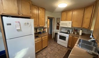 14 Brierwood Ln, Burlington, VT 05408