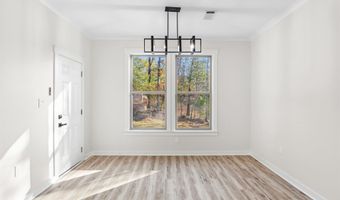 504 Madeleine, Austin, AR 72007