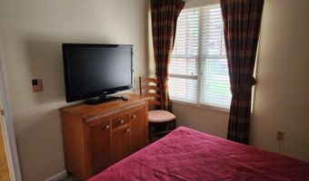 4 Maple Cres 11, Alloway, NJ 07462