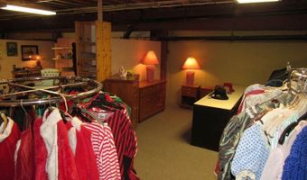 1332 COMMERCIAL St, Astoria, OR 97103