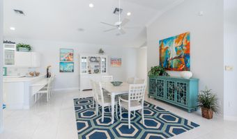 201 Orange Tree Dr, Atlantis, FL 33462