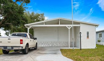958 Pecan Cir, Barefoot Bay, FL 32976