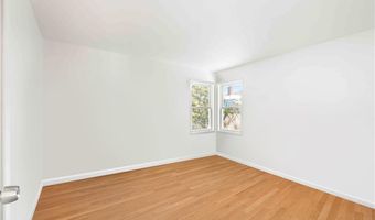 428 Virginia Ave, Staten Island, NY 10305