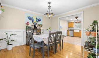 16 Karen Dr, Hopkinton, RI 02832