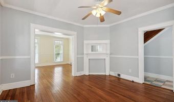 6011 FALLS Rd, Baltimore, MD 21209