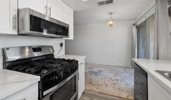 6878 Navajo Rd 61, San Diego, CA 92119