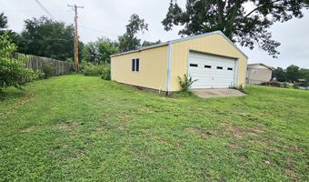 861 Oak Crst, Baxter Springs, KS 66713