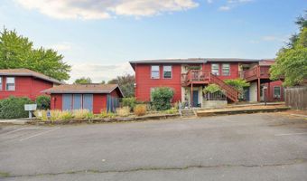 721 N Main St, Ashland, OR 97520