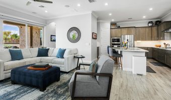 950 S EDITH Dr, Chandler, AZ 85225