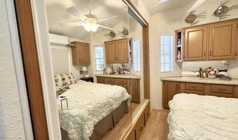 759 S DIAMOND Dr, Apache Junction, AZ 85119