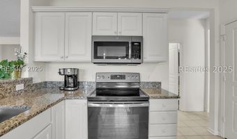 15 Tallow Dr, Bluffton, SC 29909