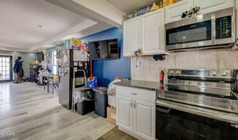 35 Grand St, Amsterdam, NY 12010